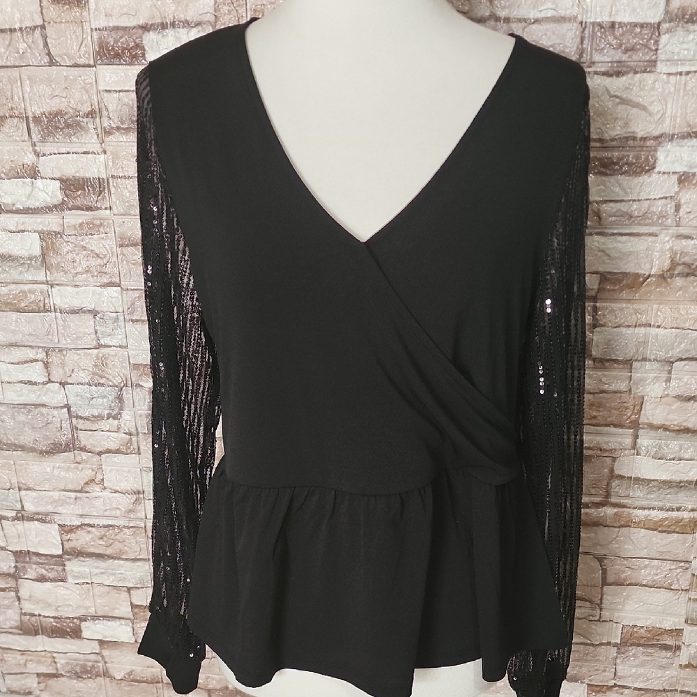 Belldini Brand New Elegant Black Sequin Sleeve Women's Long sleeve Blouse